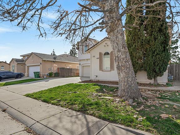 3rd image of 6900 Elvora Way