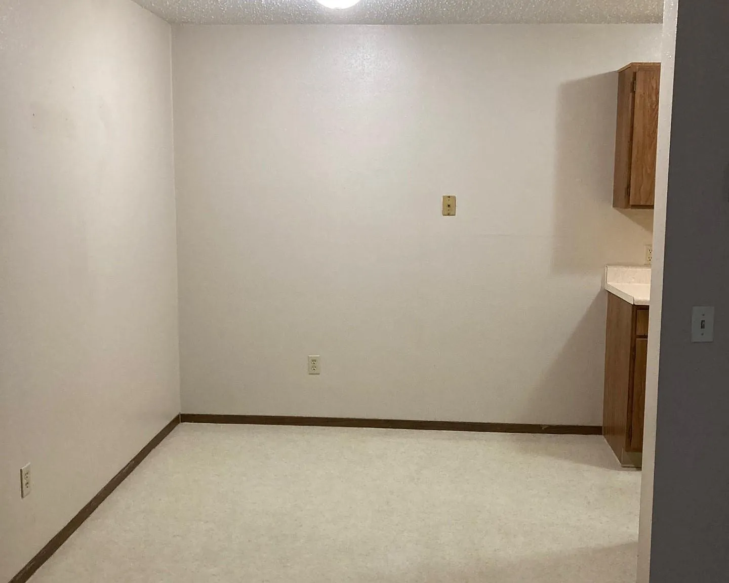 1 bed, $525 — Photo 4