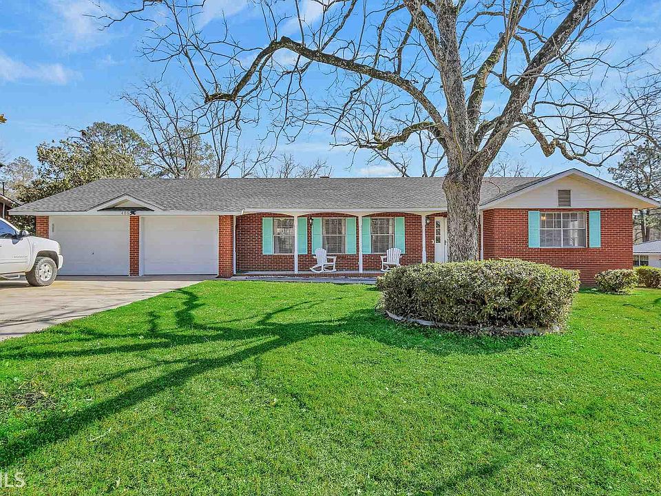 2nd image of 406 Rigsbee Dr