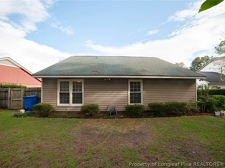 6440 Brookshire St — Photo 8