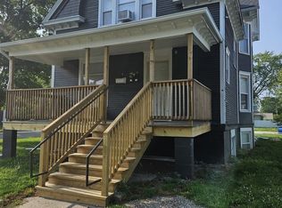 402 E Church St, Champaign, IL