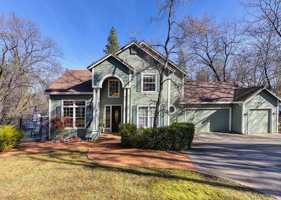 1st image of 398 Hoguertel Hill Ct