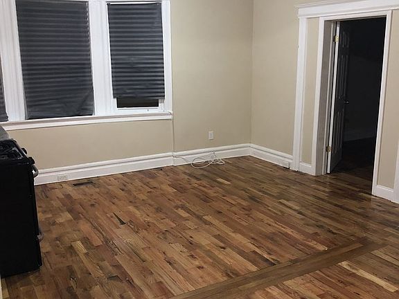 5th image of 72 Columbia Ave #1
