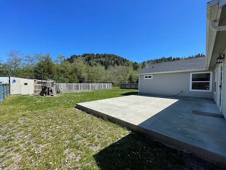 220 Longiflorum Ln — Photo 10