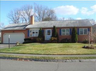 9 Arthur G Pernokas Dr, Woburn, MA 01801
