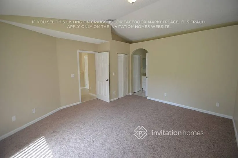 20710 NW 1st St Pembroke Pines, FL 33029 — Photo 3