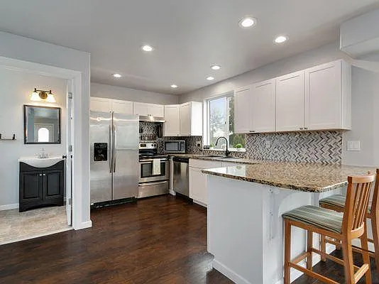 11425 A St S — Photo 10