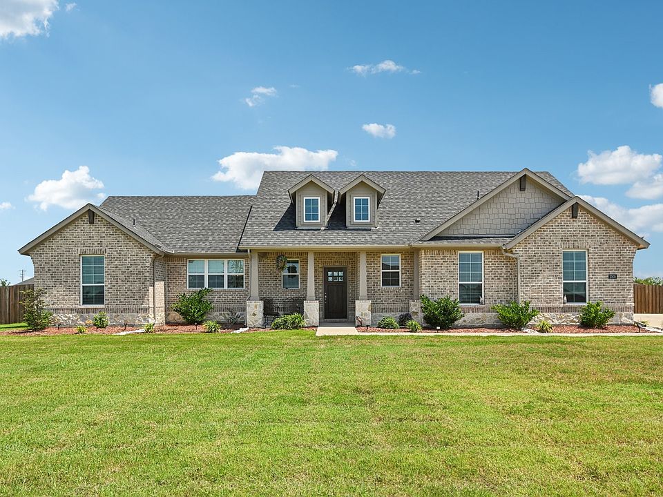 1st image of 2505 Southern Oak Trl