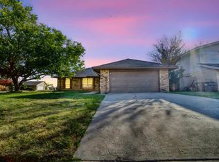 6804 SW Fenwick Ave, Lawton, OK 73505
