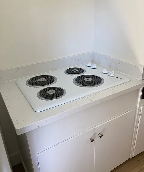 196 Cleveland Ave #10 — Photo 4