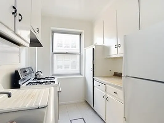 Sold by Corcoran | media 4