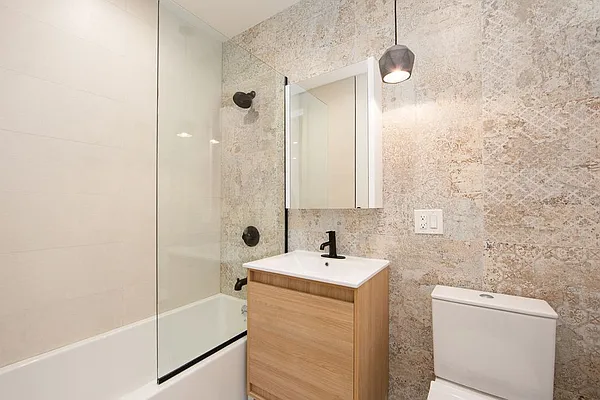 Rented by Zumper Inc | media 32