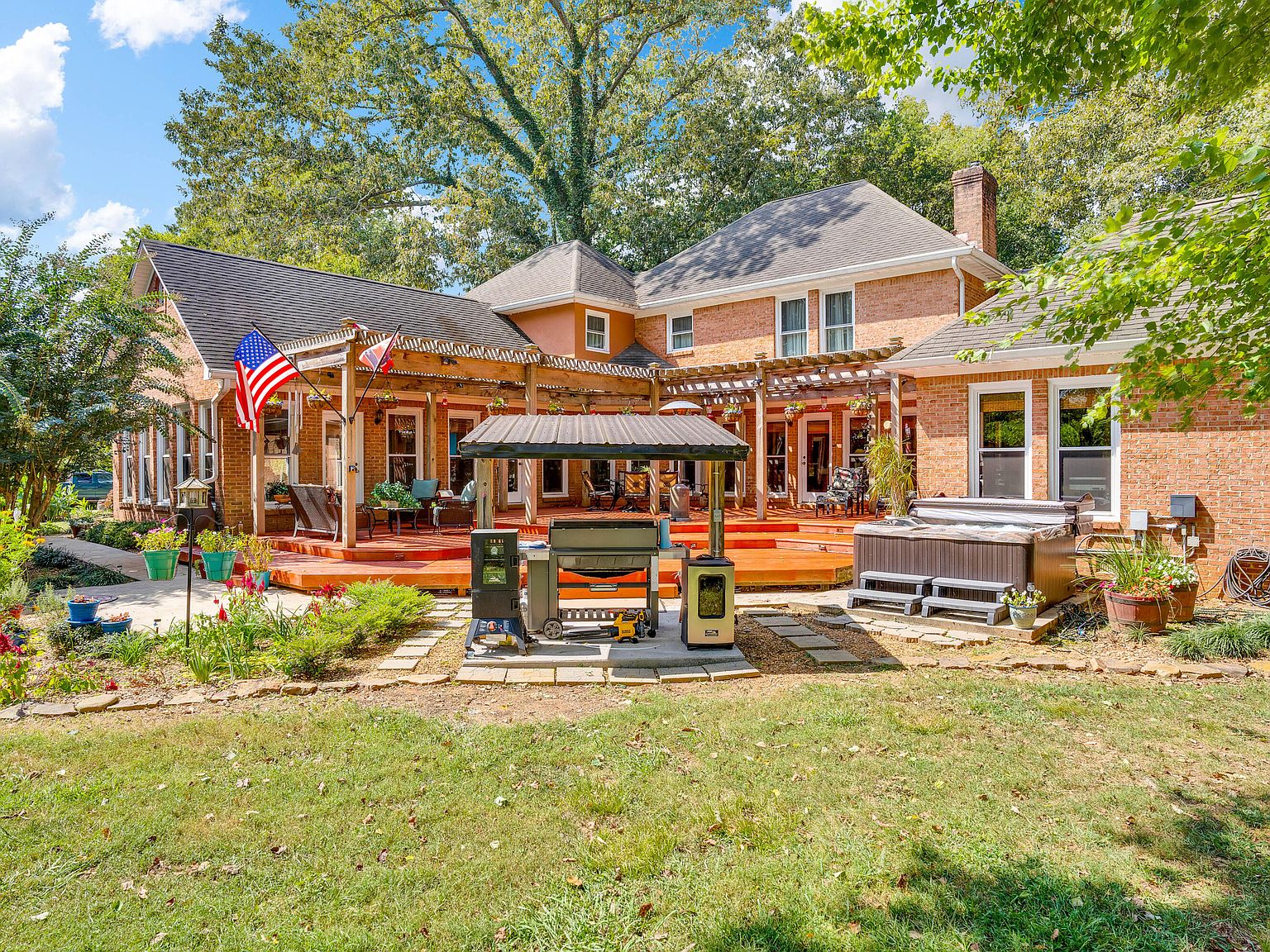 300 Marshall Ln SE, Cleveland, TN 37323 Zillow