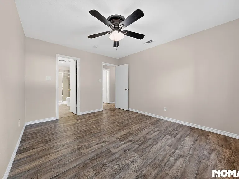 4119 Medical Dr #E203 — Photo 16