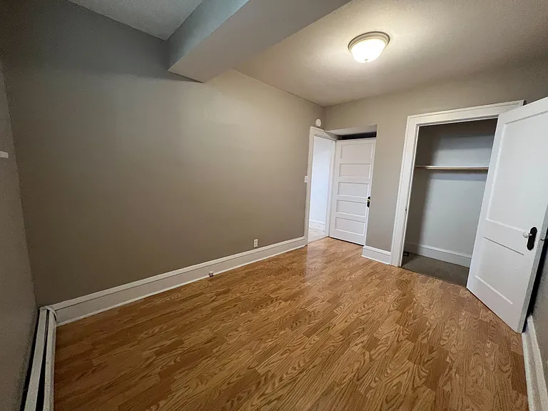Stevens Square Apartments — Photo 171