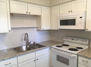 418 New York Ave APT 5, Dunedin, FL 34698
