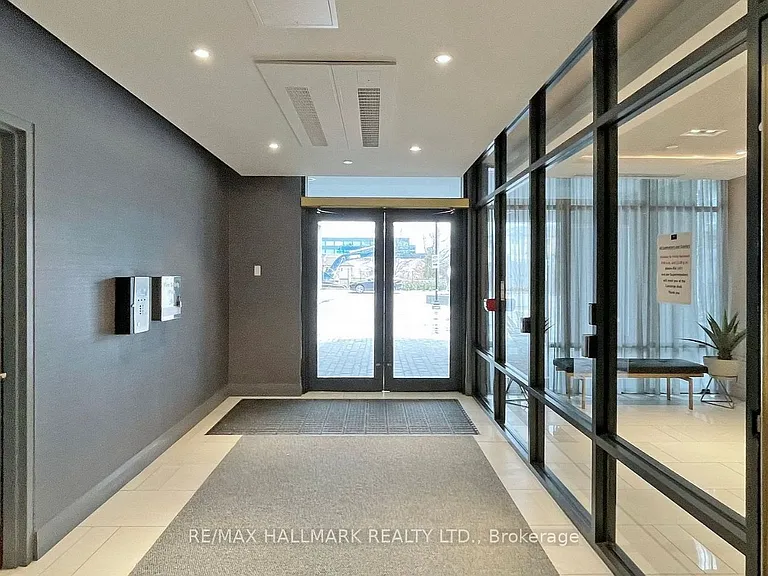 621 Sheppard Ave E #305 — Photo 8