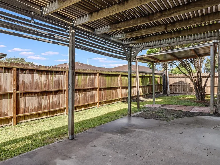 11205 Willowood Creek Dr #C — Photo 29