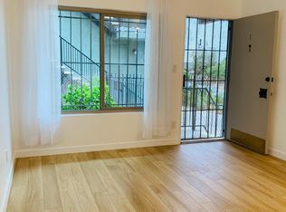 1226 N Commonwealth Ave APT 1, Los Angeles, CA 90029