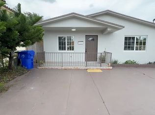 800 NW 25th Ave, Miami, FL 33125