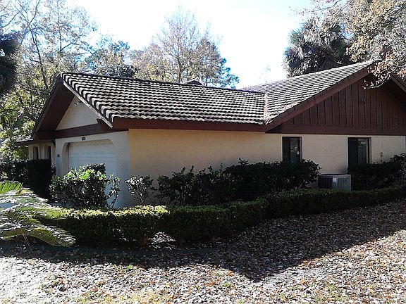 4th image of 320 Wellington Dr
