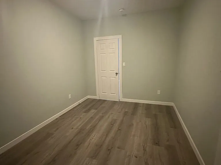 362 Richmond St #8 — Photo 9