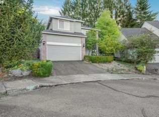 8326 SW 64th Ave, Portland, OR 97219