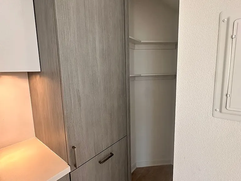 988 G St #31 — Photo 6