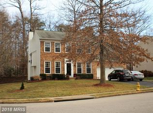 5746 Moonbeam Dr, Woodbridge, VA 22193