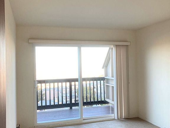 4th image of 675 Corbett Ave APT 302