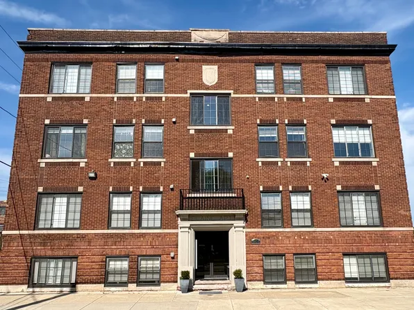 Elaine Lofts