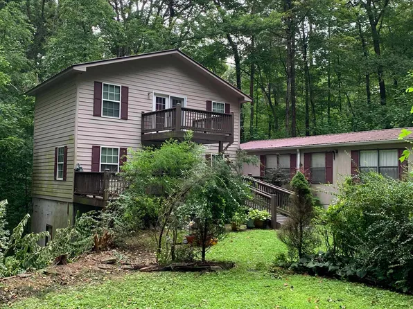 295 Clois Rd, Clayton, GA 30525