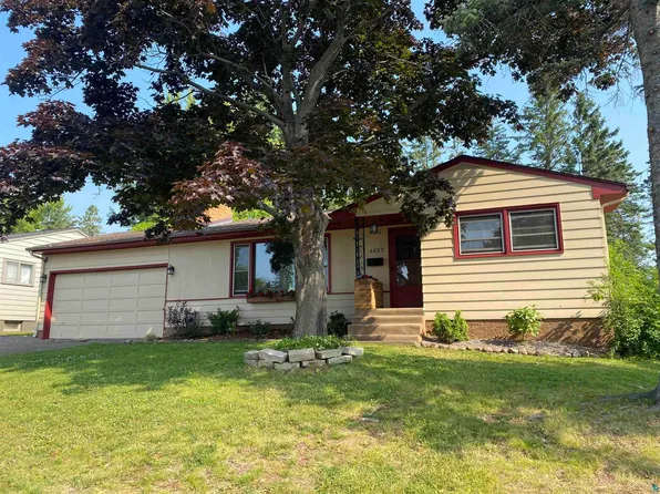 4623 Tioga St, Duluth, MN 55804