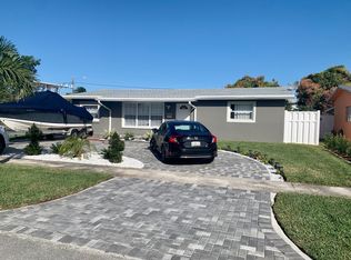 5891 NW 16th Ct, Sunrise, FL 33313