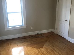 705 Walnut St, Fall River, MA 02720