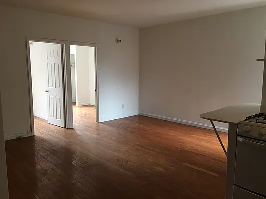 Rented by Compass | media 7