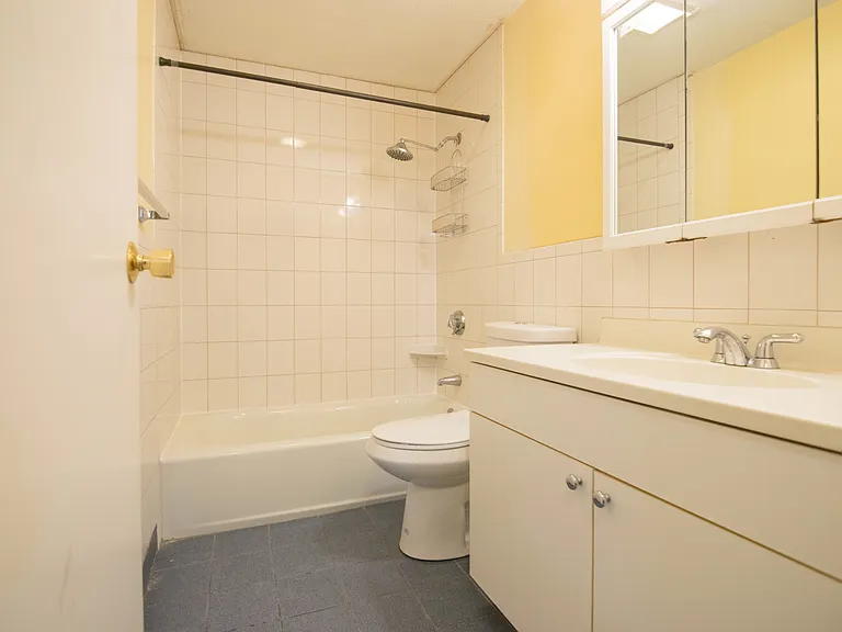 148 Thorndike St #1 — Photo 8