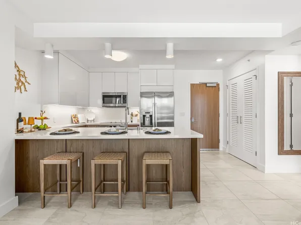 629 Keeaumoku St #1510, Honolulu, HI 96813