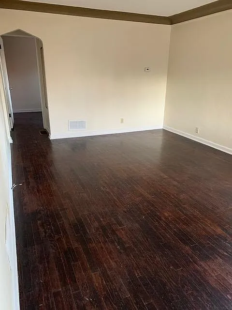 1 bed, 725 sqft, $1,600 — Photo 3