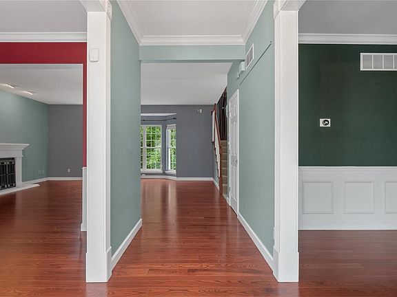 3rd image of 777 Whispering Forest Dr