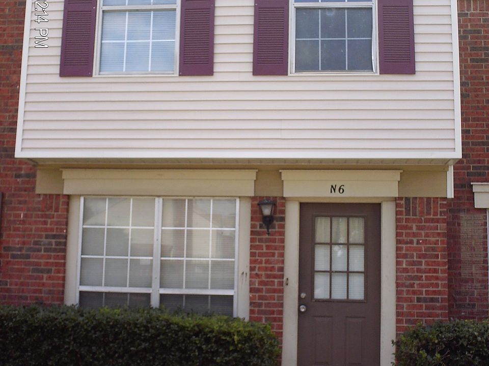 Front of Townhome