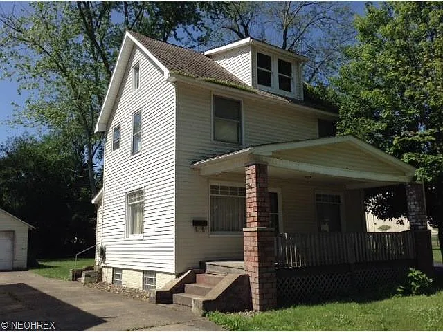 53 School St photo 1