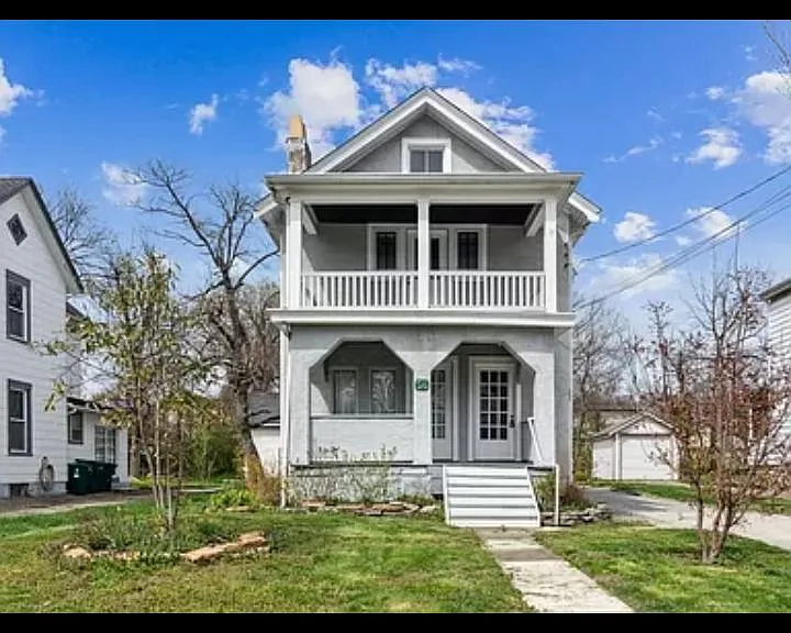 54 Sheehan Ave — Photo 1