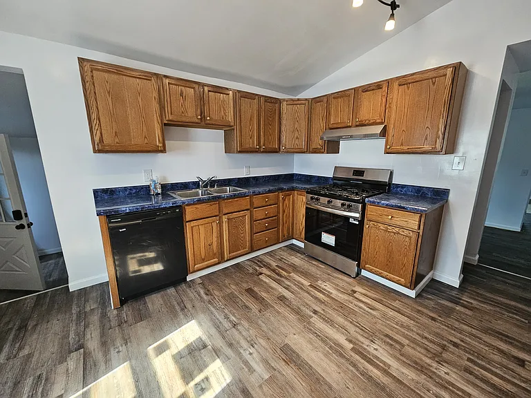 3144 Bohem St — Photo 14