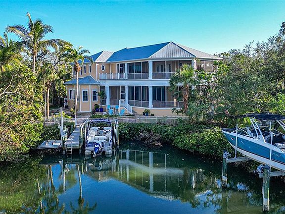 2nd image of 5309 Hidden Harbor Rd