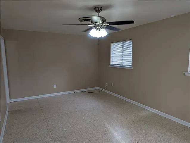 4 bed, 2.0 bath, 1480 sqft, $1,850 — Photo 4