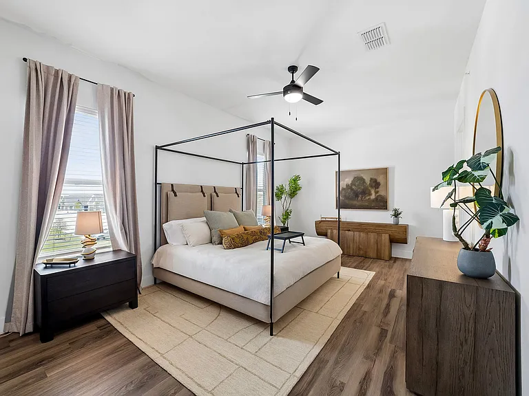 Luxe of Denton | Primary Bedroom