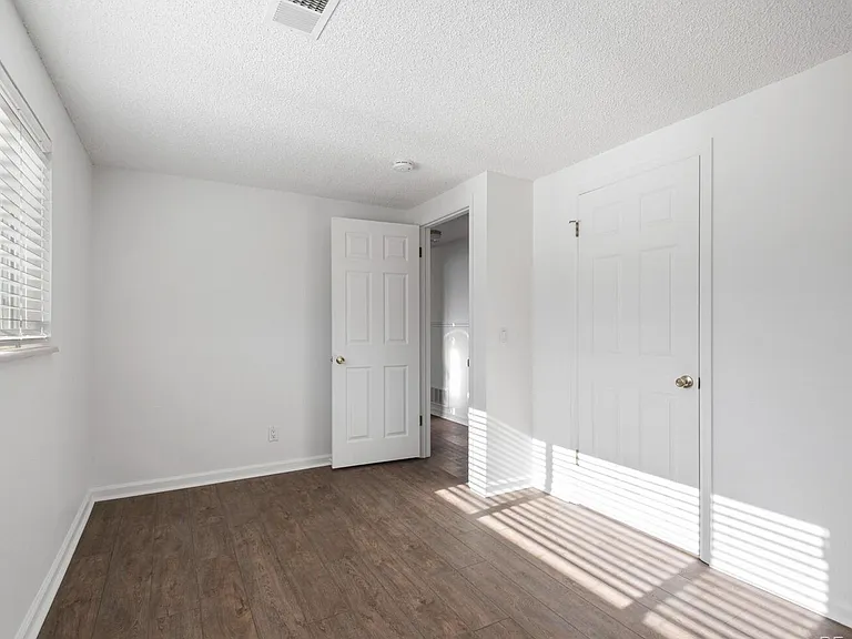 10093 W Maryland Dr — Photo 16