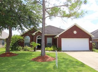 6808 Blake Ct, Pearland, TX 77584