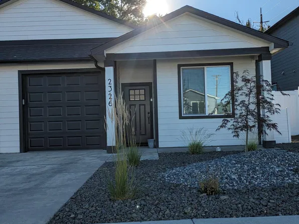 2326 Herbert St, Walla Walla, WA 99362